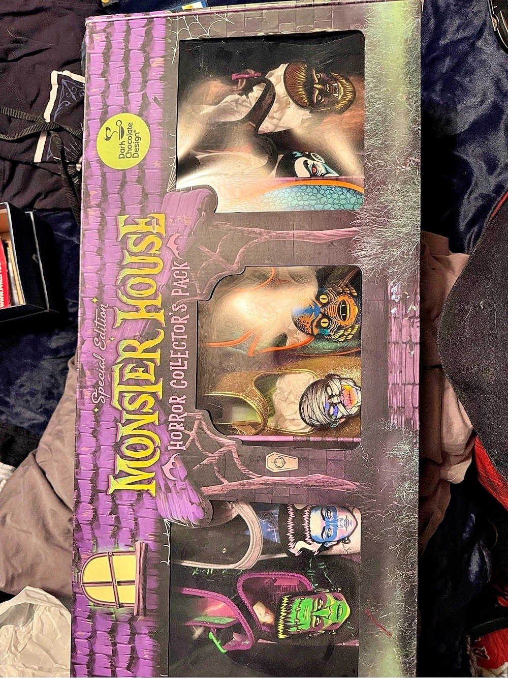 Hot Chocolate Monster House Horror Collectors Pack Horror Collector Shoes size 4